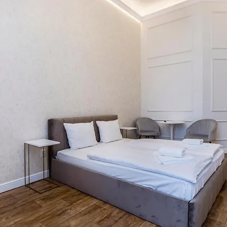 Royal Apartman *